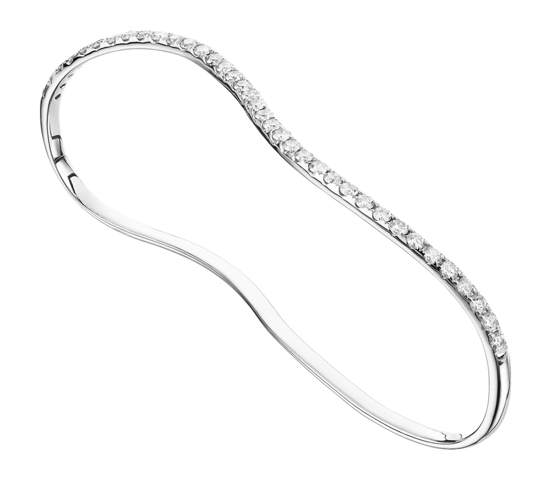 Undulation Palm Cuff